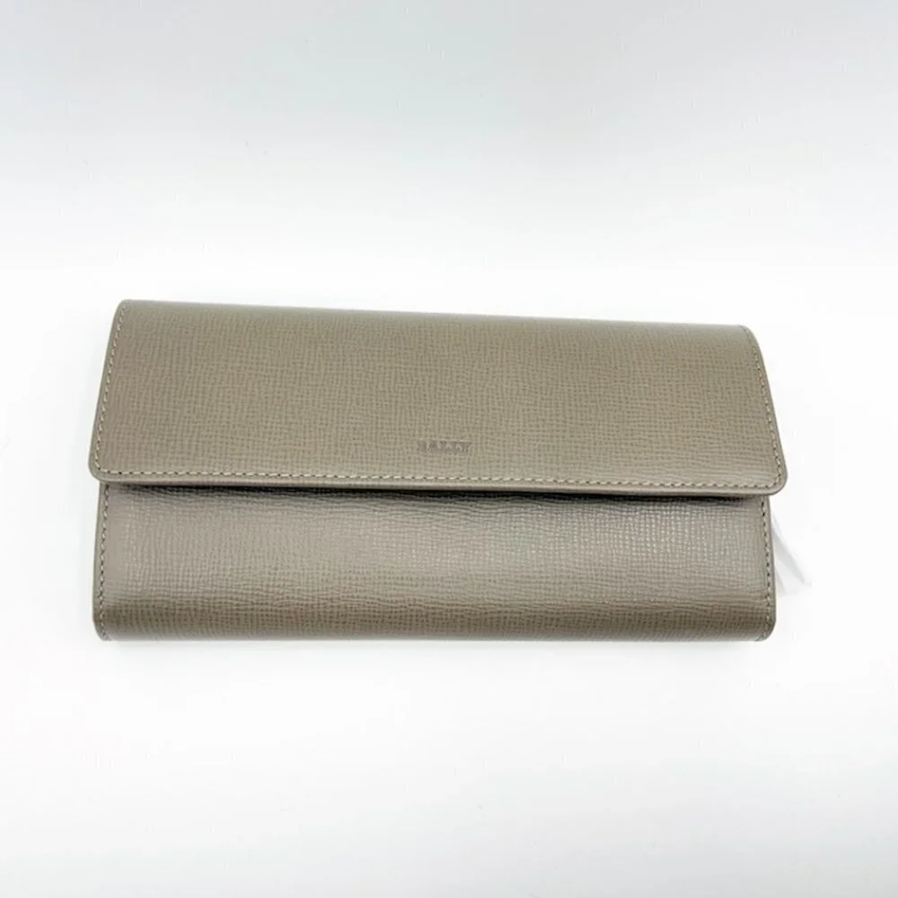 Bally Women's Gray Pebbled Miensa Leather long bifold flap wallet NWT. - Picture 1 of 14